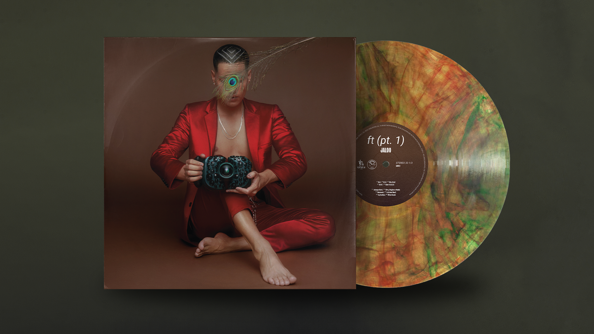Capa do vinil ft (pt. 1) de Jaloo — projeto gráfico inédito para a primeira edição em mídia física
