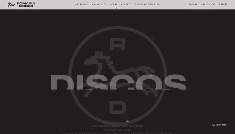 Página Sobre da Romaria Discos contando a história do selo — tipografia editorial e sistema de design próprio